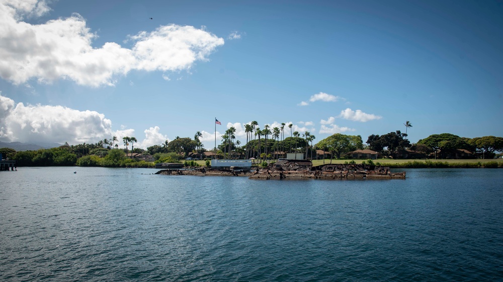 U.S. Pacific Fleet Sailor Of the Year Remembrance Barge