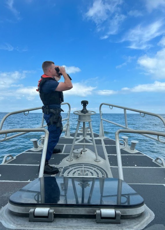 Coast Guard searching for overdue kayaker near Lynnhaven, Va.
