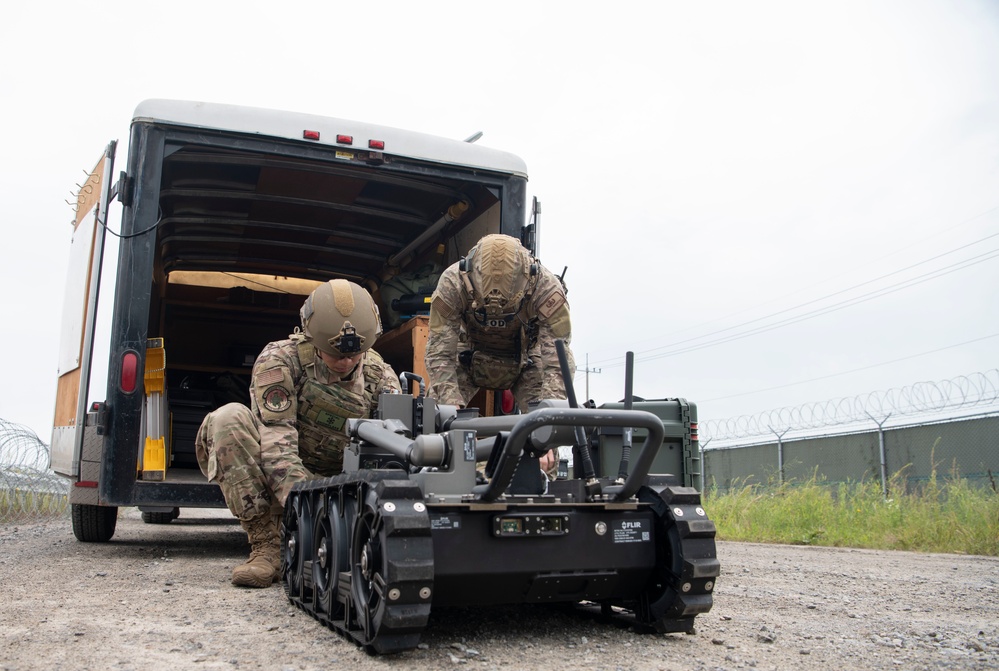 EOD blows IED training out of the park