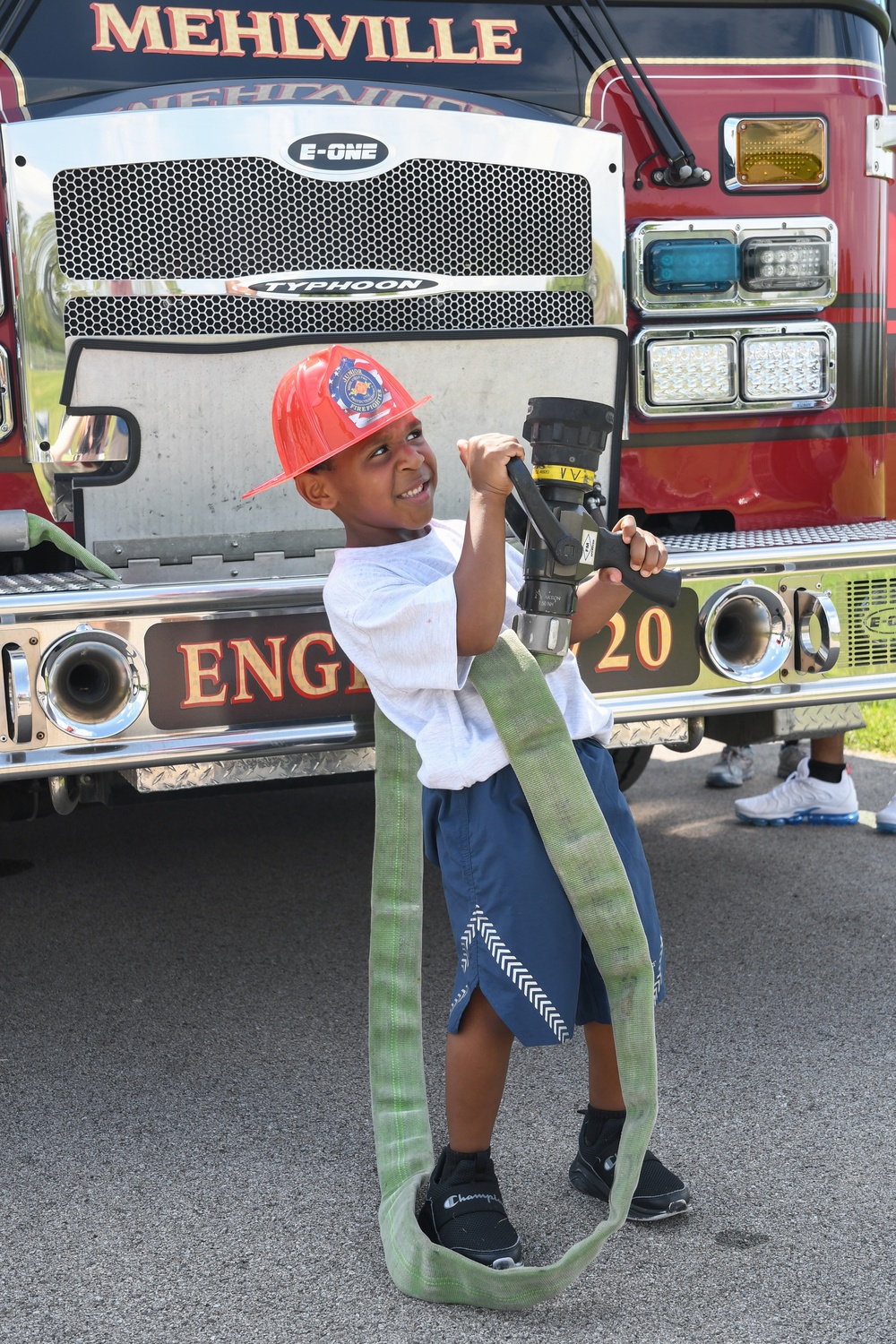 131st Bomb Wing hosts family day at Jefferson Barracks