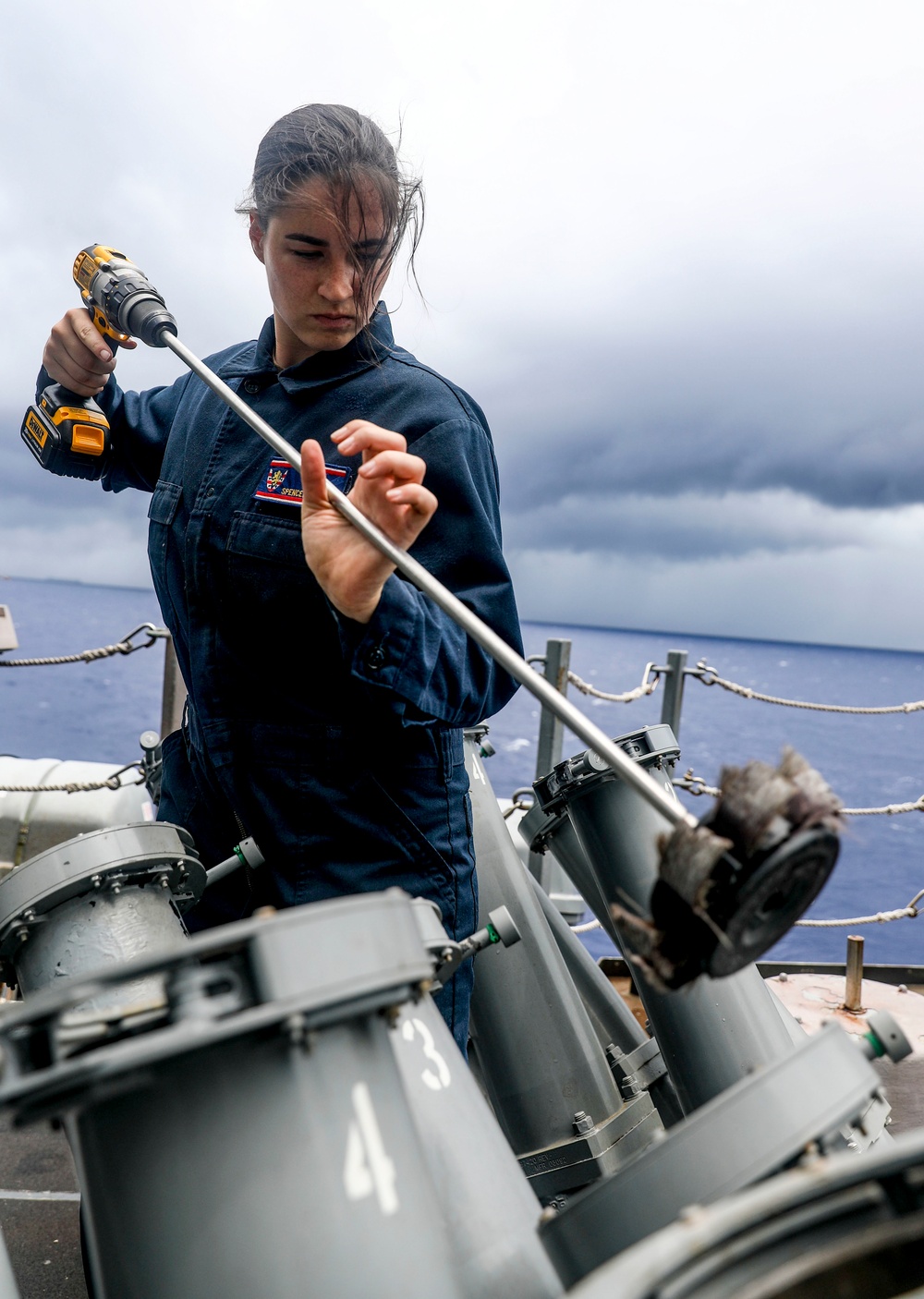 USS Barry (DDG 52) Conducts Chaff Maintenance