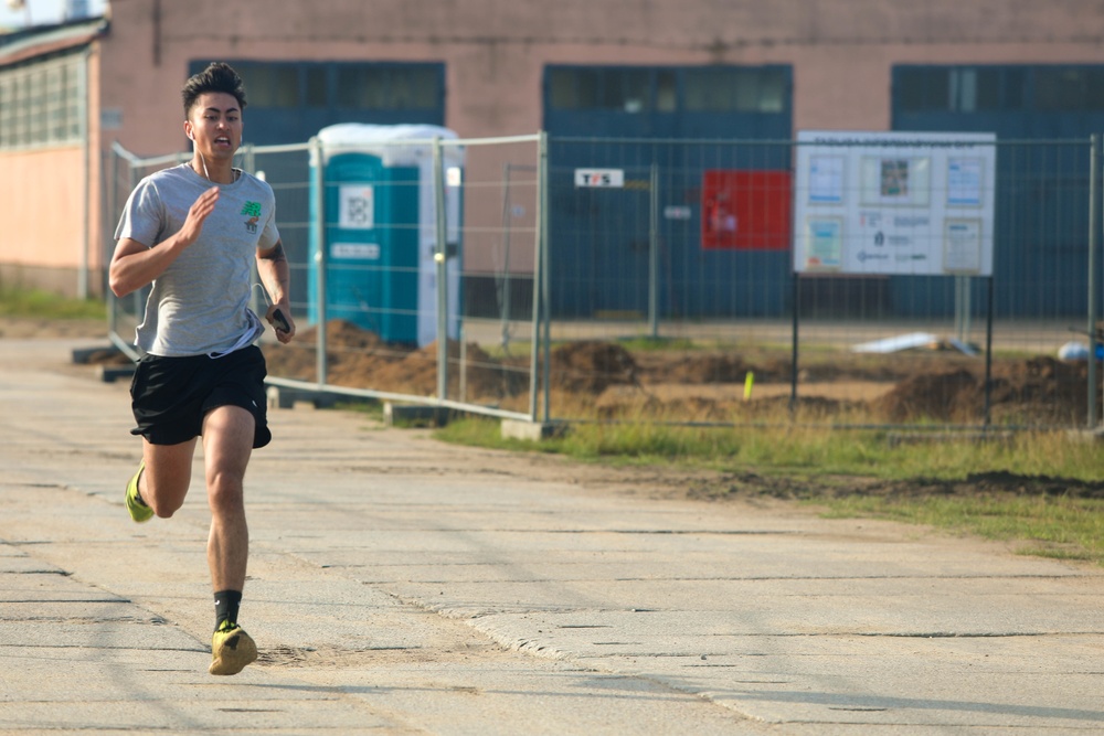 U.S. Army Soldiers Participate in 9/11 Commemoration Run