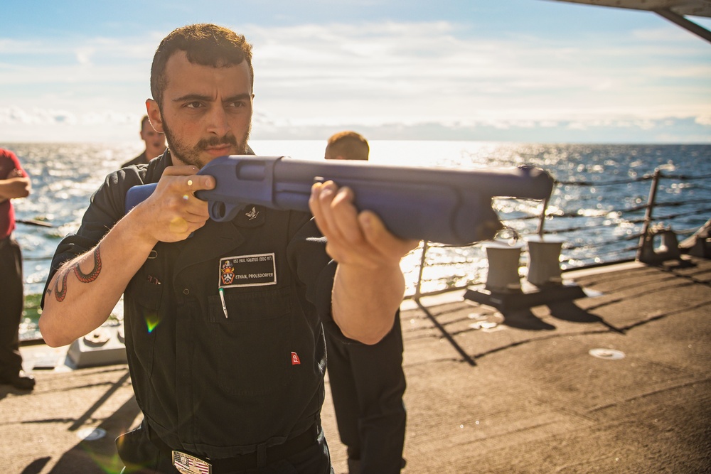 USS Paul Ignatius (DDG 117) Sailors Conduct SRF-B Training