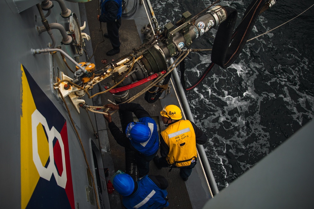 USS Paul Ignatius (DDG 117) Conducts RAS with USNS William Mclean (T-AKE 12)