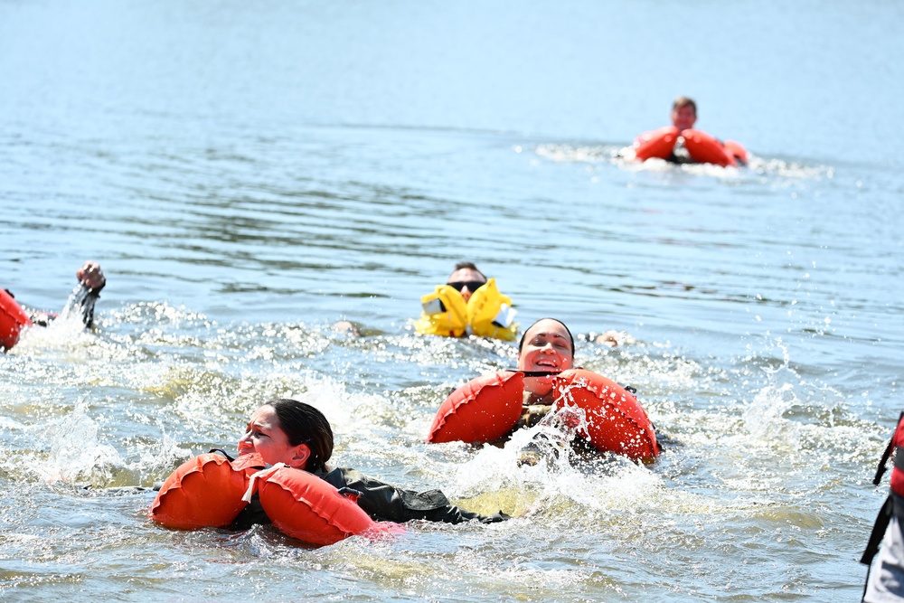 Fort Dix – 514 AMW Amphibious Lake Survival TAC 03B Training 9 Sept 2022