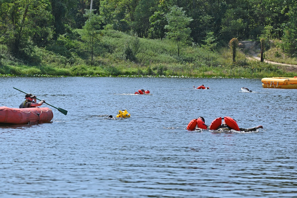 Fort Dix – 514 AMW Amphibious Lake Survival TAC 03B Training 9 Sept 2022