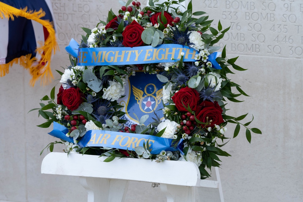 Maj. Gen. Andrew Gebara visits Cambridge American Cemetery
