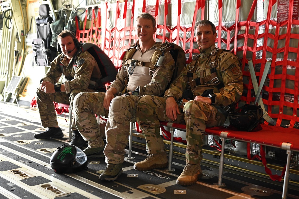 10th Air Force Commander jumps with 920th Rescue Wing