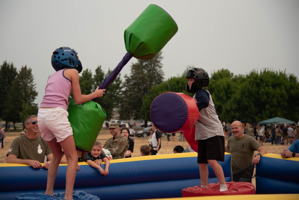 142nd Wing Celebrates “Family Day” at Portland Air National Guard Base