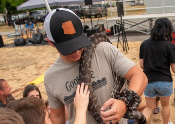142nd Wing Celebrates “Family Day” at Portland Air National Guard Base