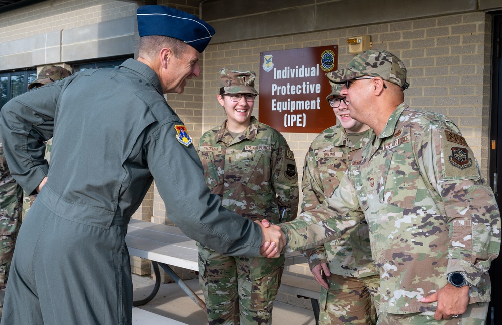 18th AF CC experiences Dover AFB mission