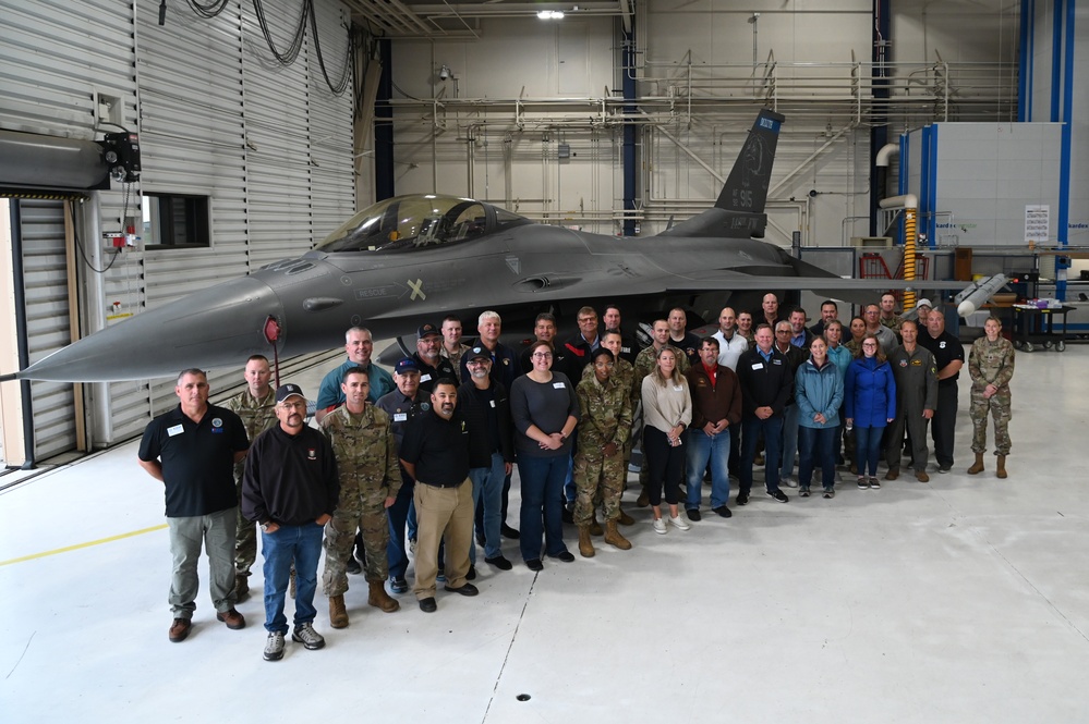 148th Fighter Wing Hosts ESGR Boss Lift