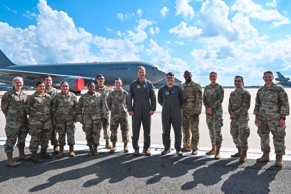 18th AF commander visits Joint Base MDL