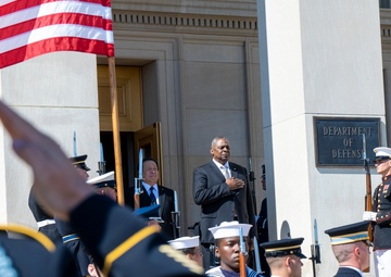 Secretary Austin Hosts Japanese Counterpart