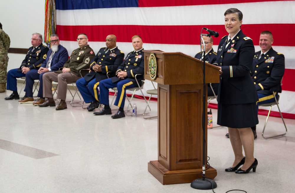 75th Innovation Command Honors Six Retirees