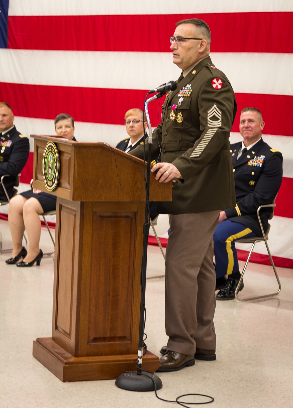 75th Innovation Command Honors Six Retirees