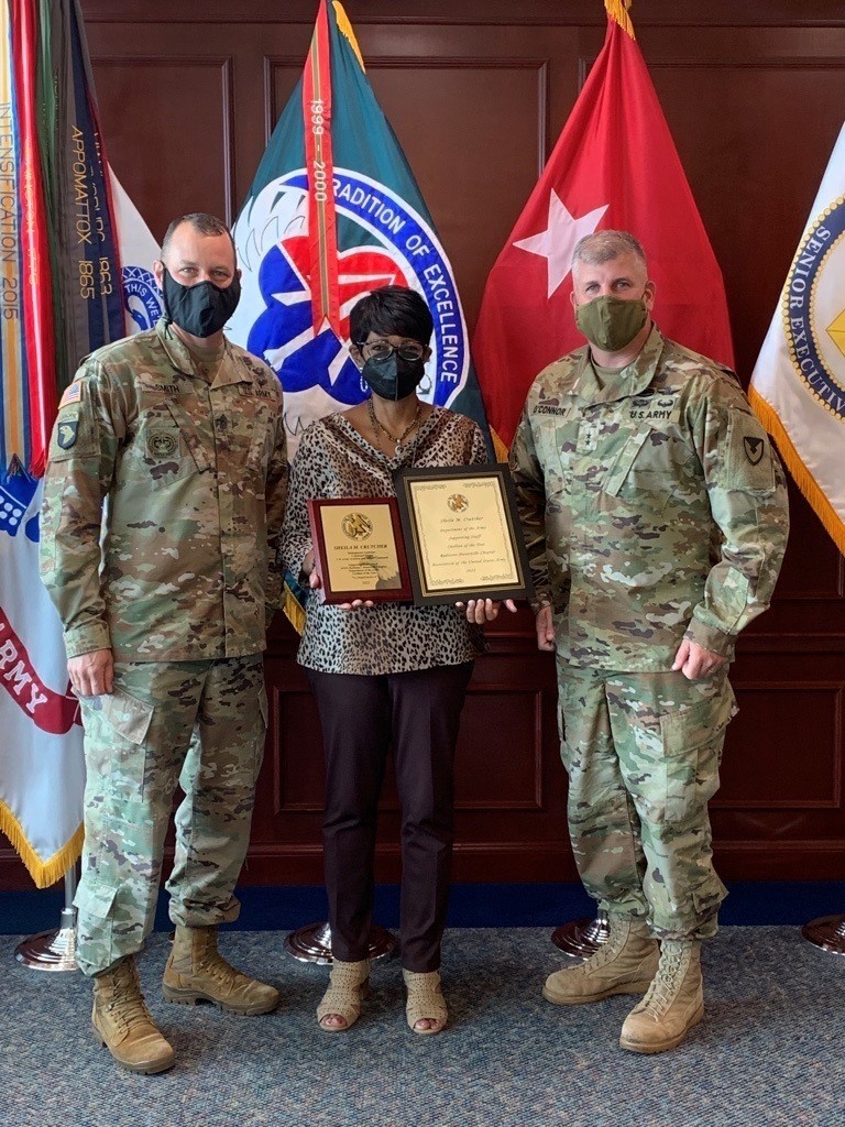 Crutcher receives AUSA award for service; prepares for retirement