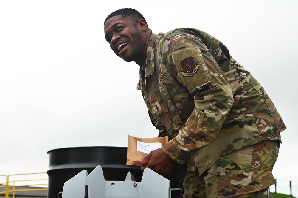 169th Maintenance Squadron Munitions Shop Conducts Bomb Assembly