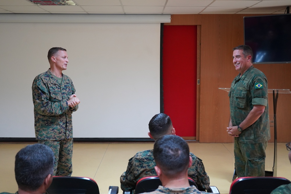 UNITAS 2022: Brigadier General Anderson Visits International Marines