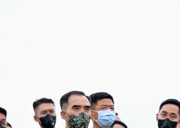 ROKA 5th Corps General Visits 2nd Combat Aviation Brigade