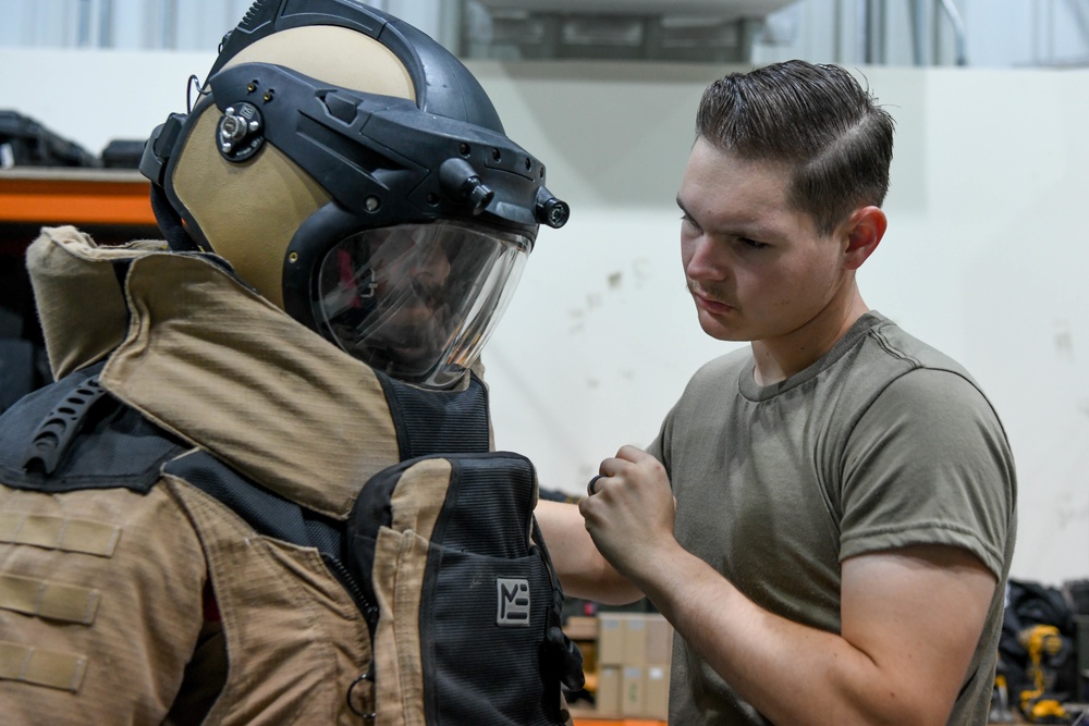 380th EOD competes in skills challenge