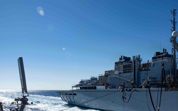 USS Truxtun (DDG 103) Performs Replenishment-at-Sea