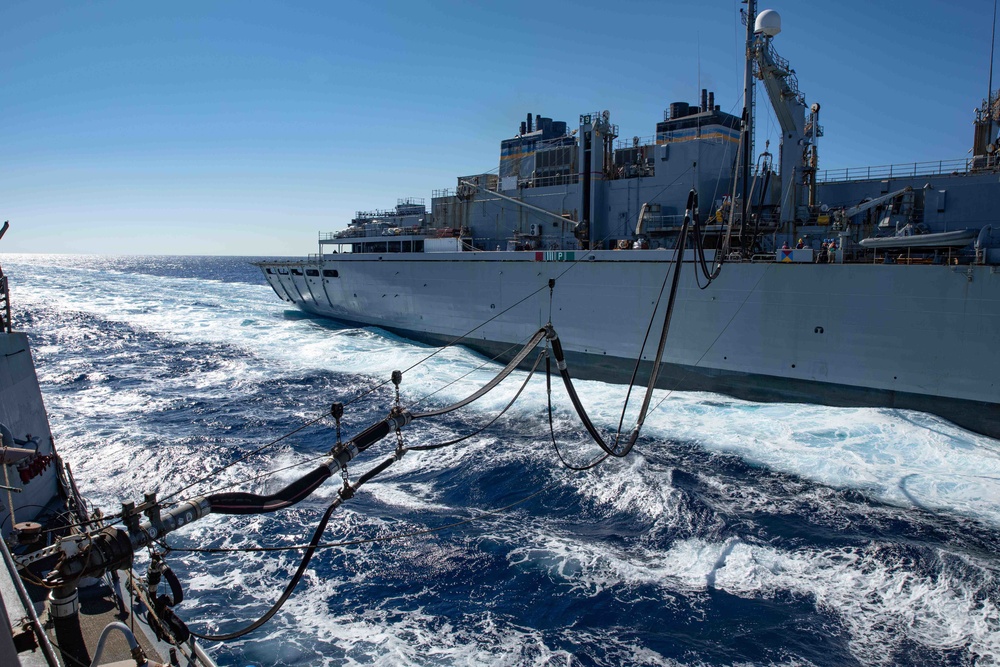 USS Truxtun (DDG 103) Performs Replenishment-at-Sea