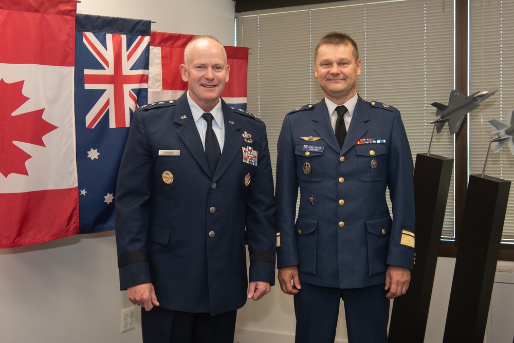 F-35 Joint Program Office PEO Meets With Finnish Leadership