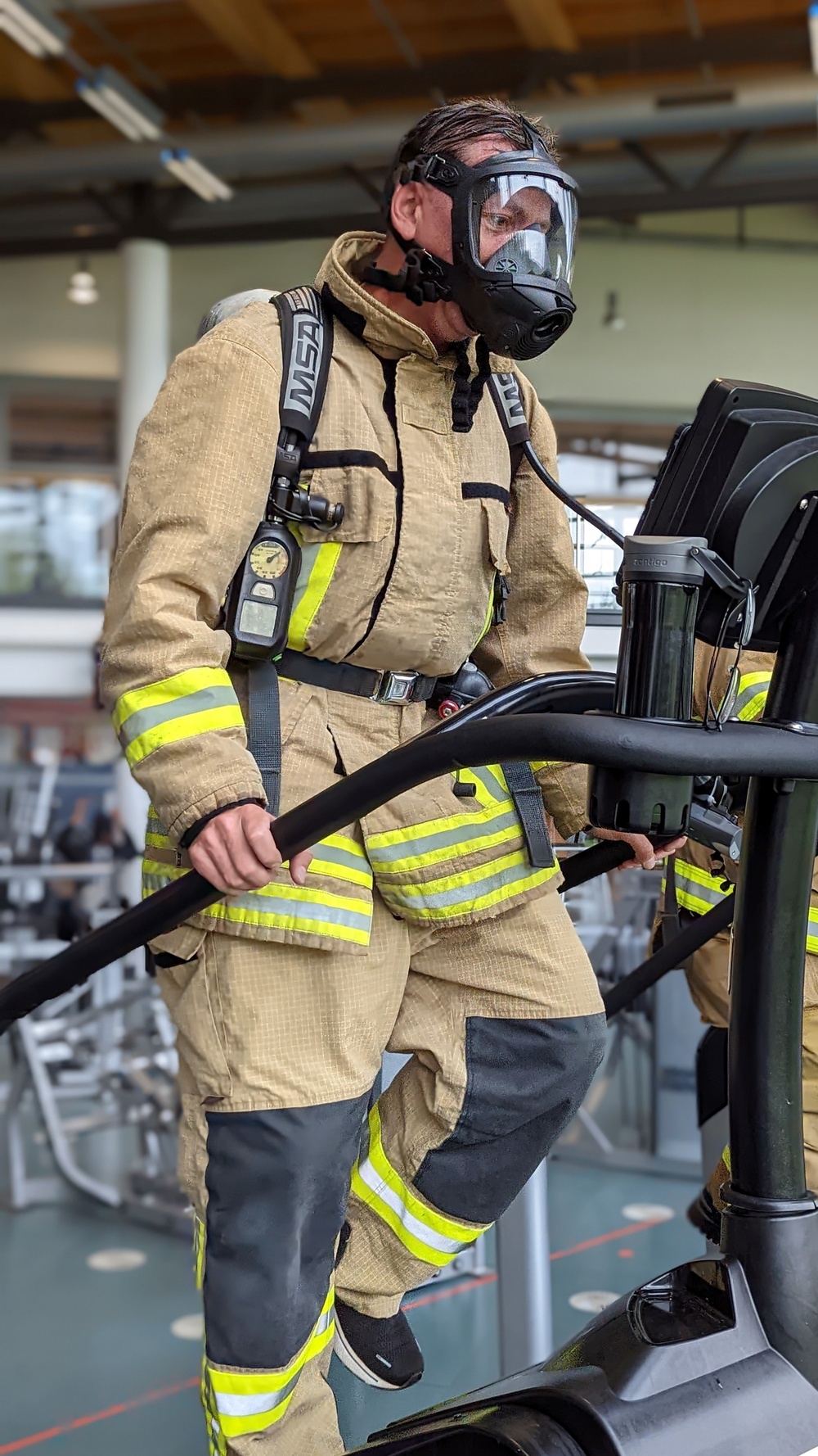 Army firefighters commemorate Sept. 11 sacrifices with 110-story climb