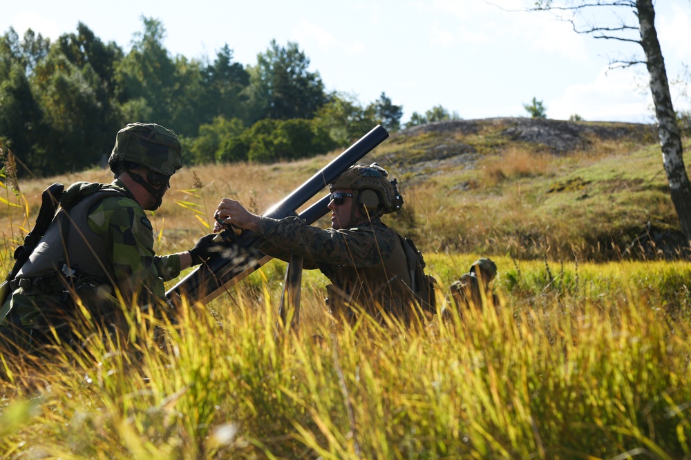 U.S. Force Recon and Swedish Marine Rangers Conduct Joint Range