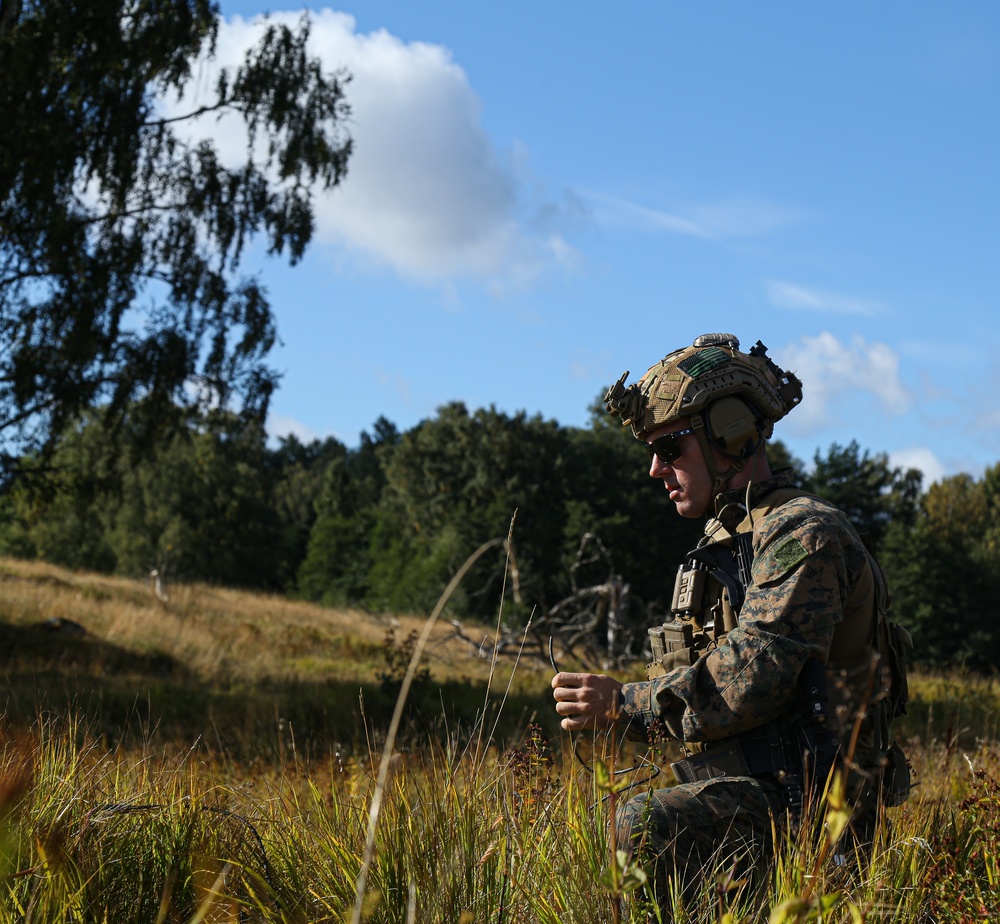 U.S. Force Recon and Swedish Marine Rangers Conduct Joint Range