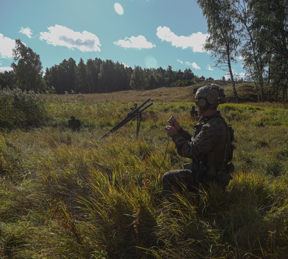 U.S. Force Recon and Swedish Marine Rangers Conduct Joint Range