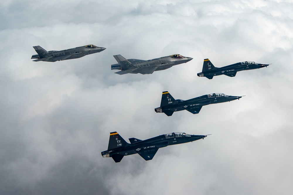 T-38s, F-35s sync missions