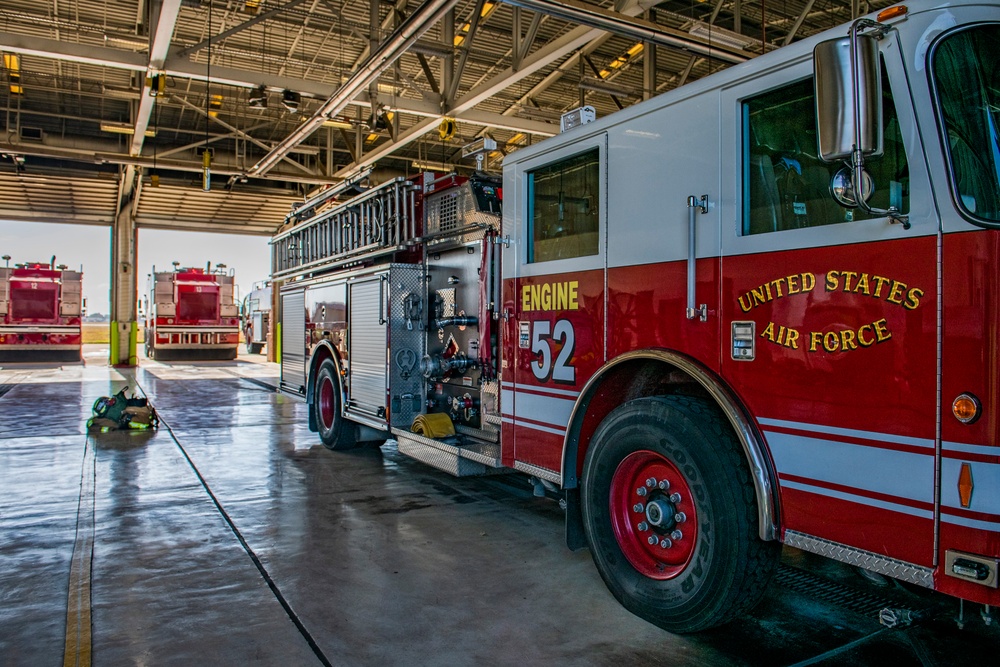 902nd Civil Engineer Squadron’s firefighter’s get hands-on training