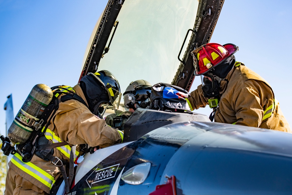 902nd Civil Engineer Squadron’s firefighter’s get hands-on training