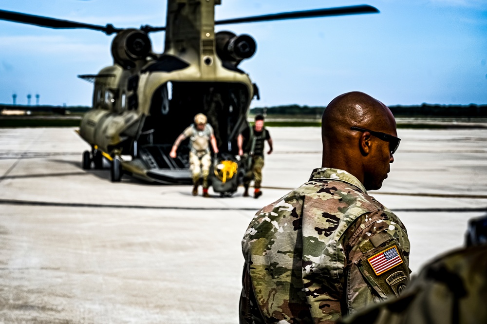 404th Civil Affairs Battalion conducts Airborne Ops