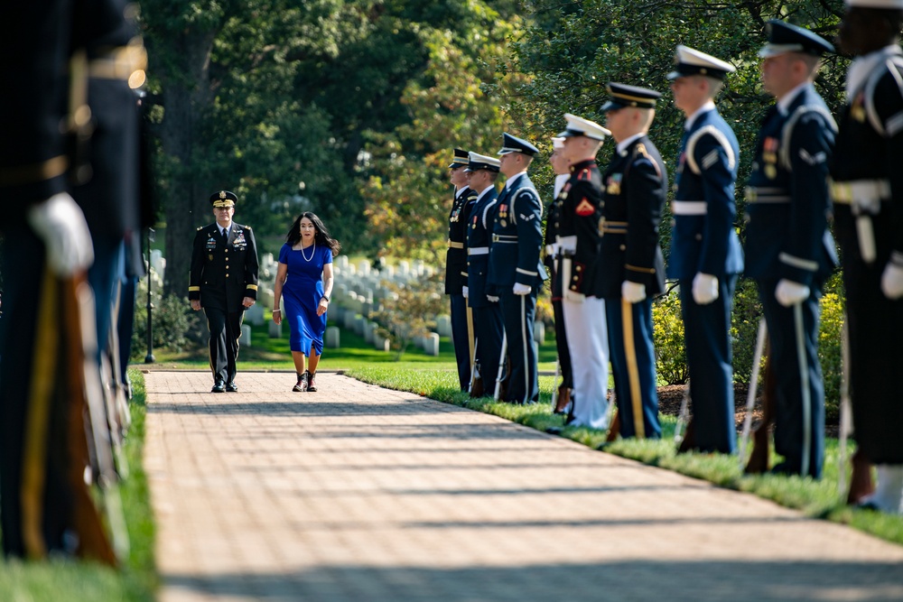 An Armed Forces Full Honors Wreath-Laying Ceremony is Held to Commemorate the 165th Birthday of President William H. Taft