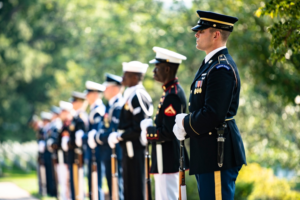 An Armed Forces Full Honors Wreath-Laying Ceremony is Held to Commemorate the 165th Birthday of President William H. Taft