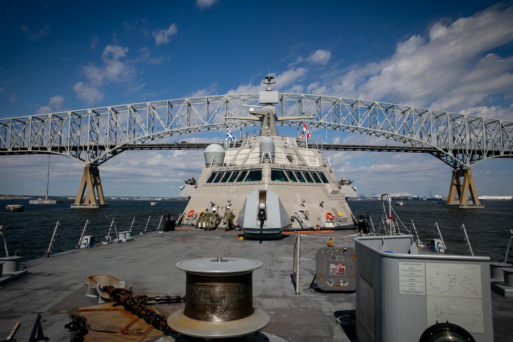 USS Minneapolis-Saint Paul Conducts an Outbound Sea and Anchor Evolution