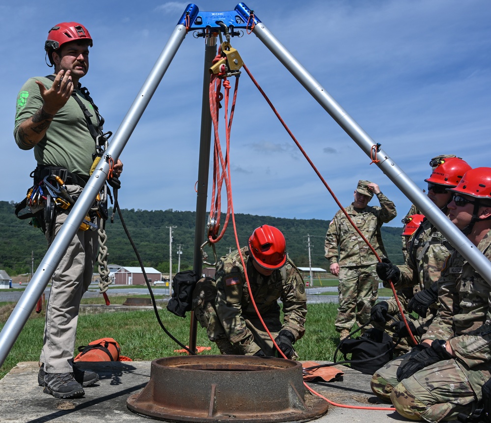 Homeland Response Force trains at Fort Indiantown Gap