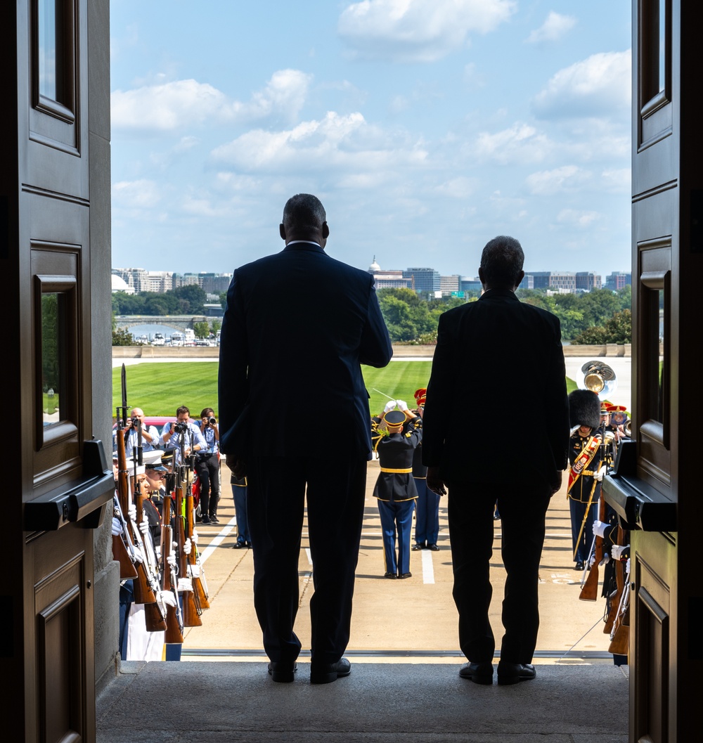 Secretary Austin hosts Somali President Hassan Sheikh