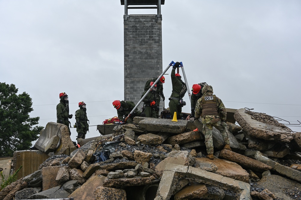 Homeland Response Force trains at Fort Indiantown Gap