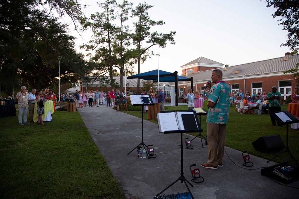 Luau Community Reception
