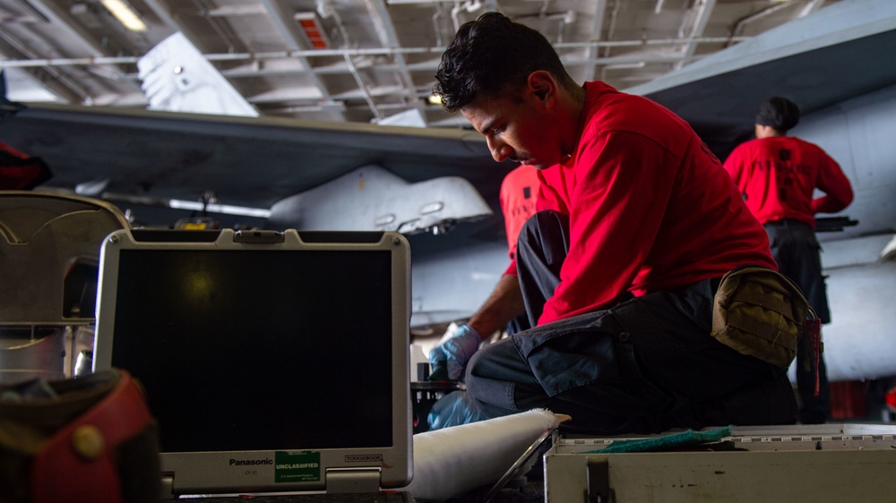 USS Ronald Reagan (CVN 76) Sailors conduct maintenance