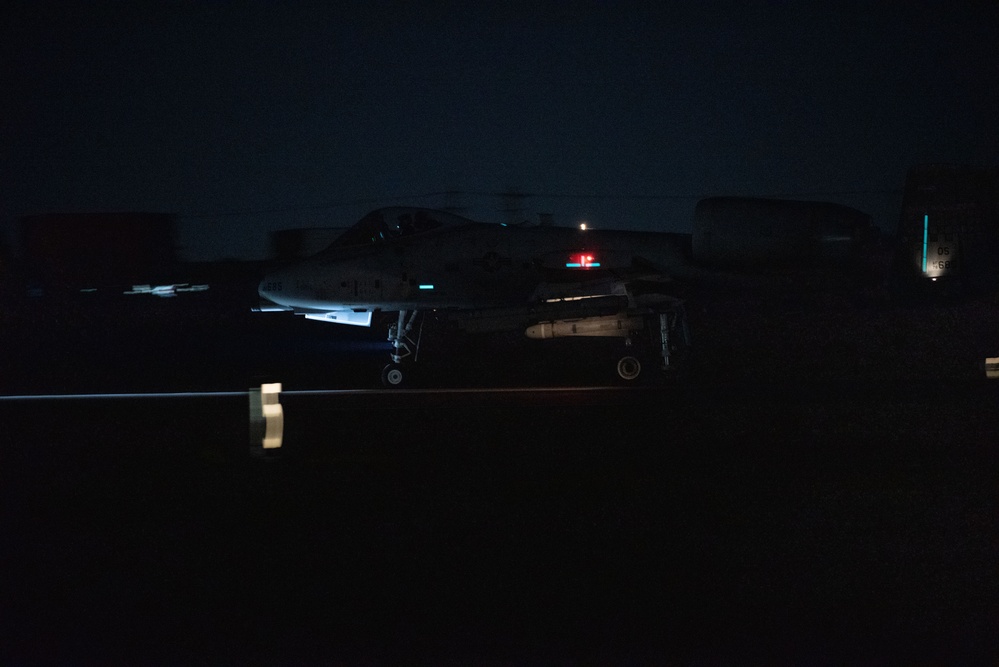 36th and 25th FS perform night ops