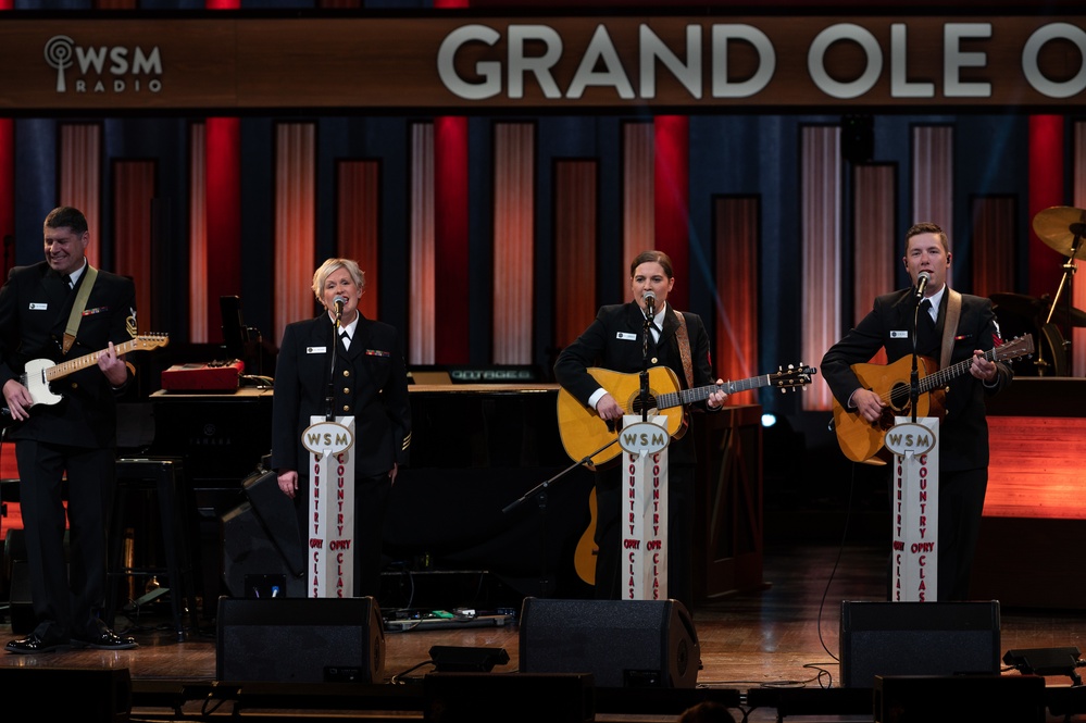 U.S. Navy Band Country Current wows at Grand ‘Ole Opry Concert