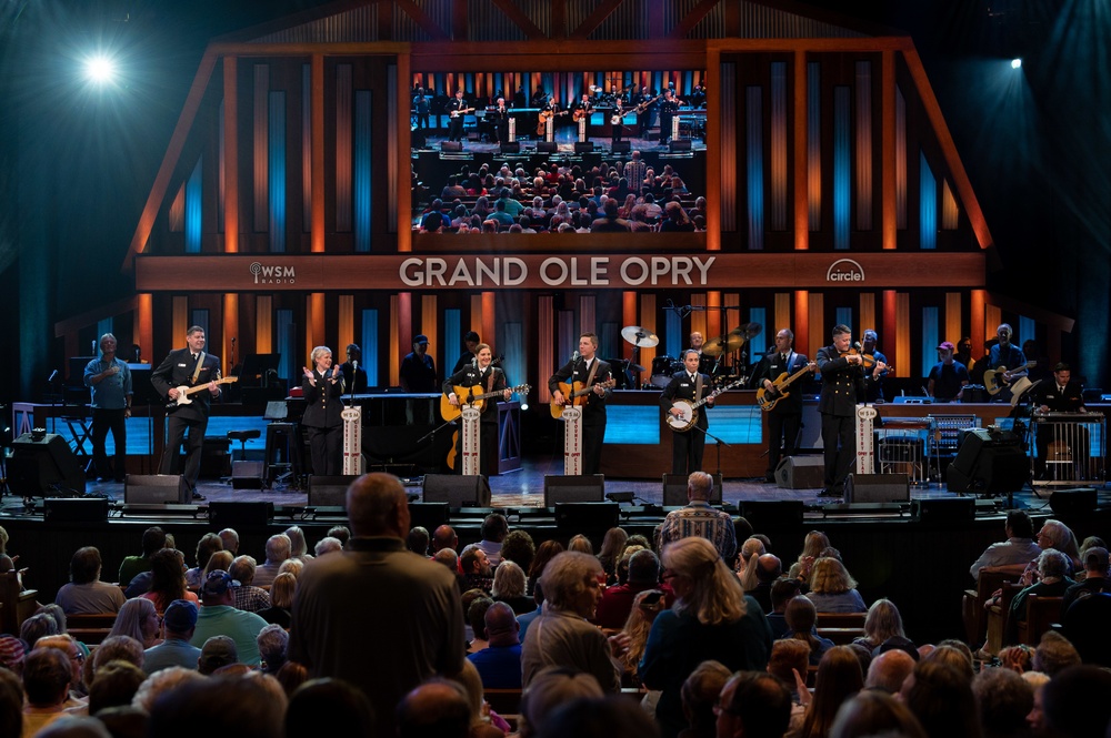 U.S. Navy Band Country Current wows at Grand ‘Ole Opry Concert