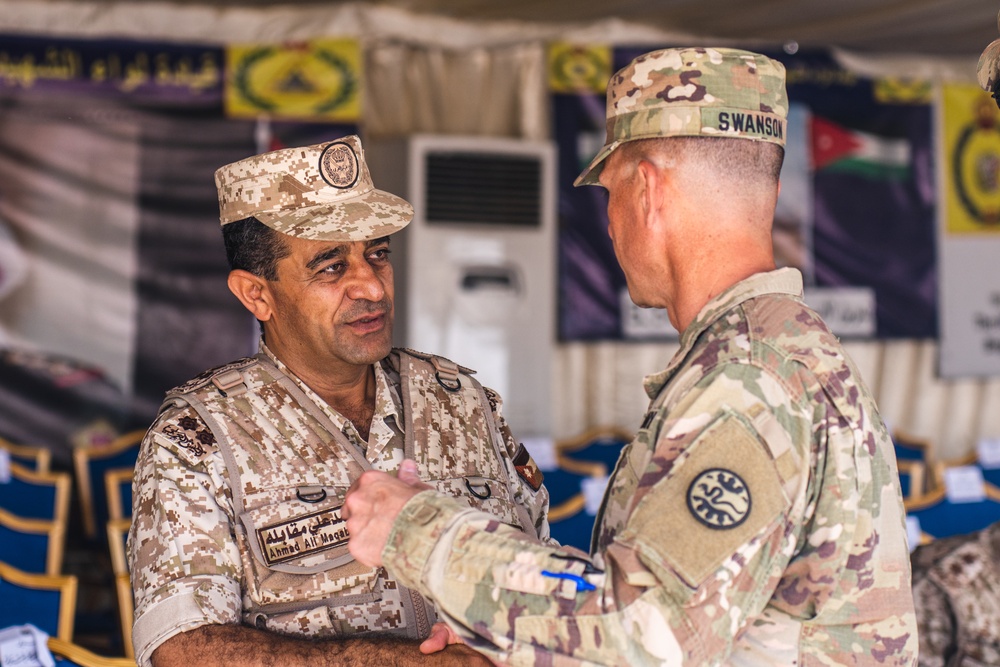 Leaders shake hands at Eager Lion