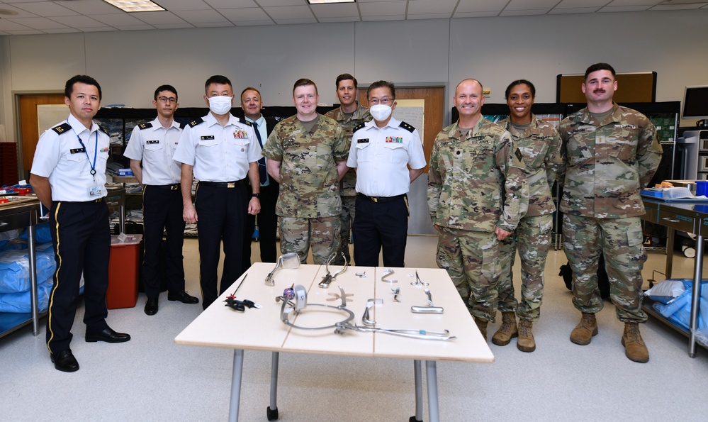 Maj. Gen. Toshimitsu Ito, Commandant, Medical Service School, Japan Ground Self-Defense Force, visited the U.S. Army Medical Center of Excellence.