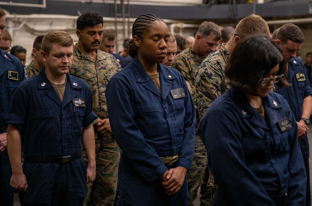 USS Mesa Verde conducts 9/11 memorial ceremony